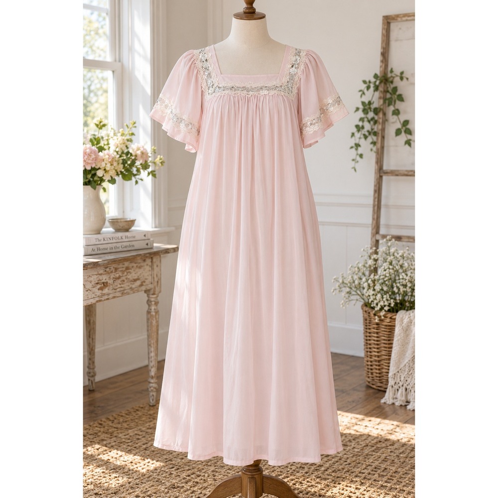 Vintage Union Made Pink Lace Trim Dress Flowy Cottaecore Retro Pastel Romantic